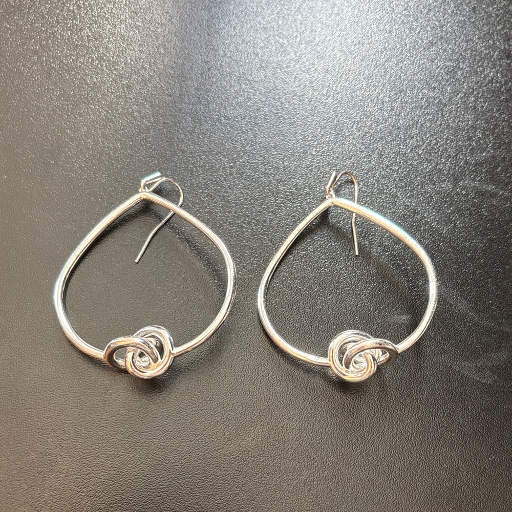 Kendra Scott Silver Knot Hoop Earrings